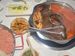 -佰人王串串香火锅(洋珠巷店)