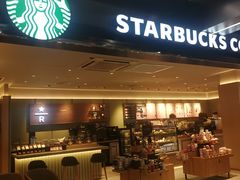 门面-星巴克臻选(上海中环广场2F店)