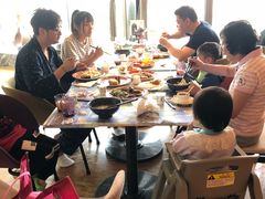 -上海大船酒店-沙滩餐厅
