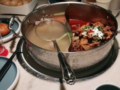 -左庭右院鲜牛肉火锅(浦江欢乐颂店)