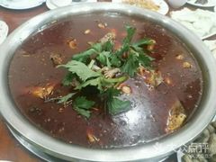 -刘胖娃鱼庄·特色肥肠鱼(杨家坪店)
