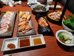 -山之屋炭火烧肉·生啤畅饮(大朗万科中央公园店)