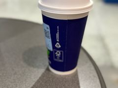 -瑞幸咖啡(岗厦北地铁站东区店)