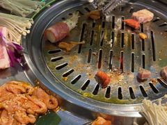-哈哈碳都·牛肋条无限自助烤肉(宝龙店)