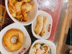 -双燕楼·手工馄饨·汤面小吃(世纪汇店)
