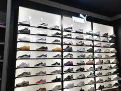 -ABC MART(心斎橋店)