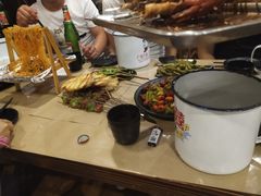 -光辉岁月徒手烧烤餐厅(天山博雅文轩店)