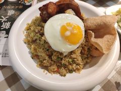 -新大咀港式茶餐厅(宝山万达店)