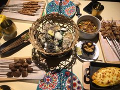 -蚝堡海鲜·威海菜·海肠捞饭·烧烤·亚洲吃蚝公司(幸福门店)