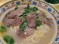 -金杨拉面王小吃面馆·牛三宝面·红烧牛肉粉