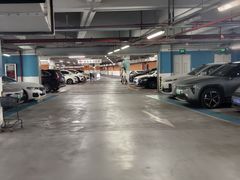 -久光百货-地下停车场