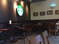 大堂-星巴克(宜兴万达店)