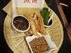 -鲁菜根·泰安菜(万达店)