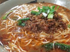 -丁丁猫重庆小面(徐州路店)