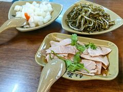 -亮亮面馆(经六路店)