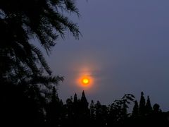 -亮河湾山庄