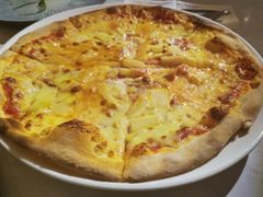 夏威夷菠萝披萨-IL Forno 意坊·意大利餐厅(花园店)