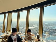 -悉尼塔旋转餐厅