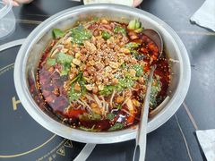 -周良天山牛杂城(天山路总店)