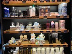 零售区-星巴克(上海浦东禹悦汇店)