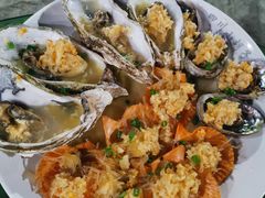 -四川小胡子海鲜(丁村万人海鲜广场店)