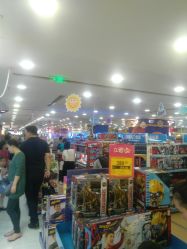 -玩具反斗城(正大广场店)