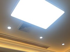 -鑫意棋牌会所(长寿路智慧广场店)