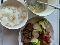 -悦芽照护月嫂+育儿嫂(杭州店)