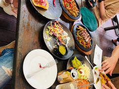 -Pistolera Mexican Cantina女枪手墨西哥餐厅(碧云路店)