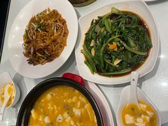 -高第街56号餐厅(宝龙店)