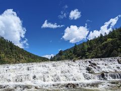 -普达措国家公园