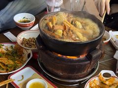 -阿润打边炉·鲜切鸡煲(华漕店)