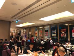 等位区-好彩海鲜火锅饭店(银河百老汇店)