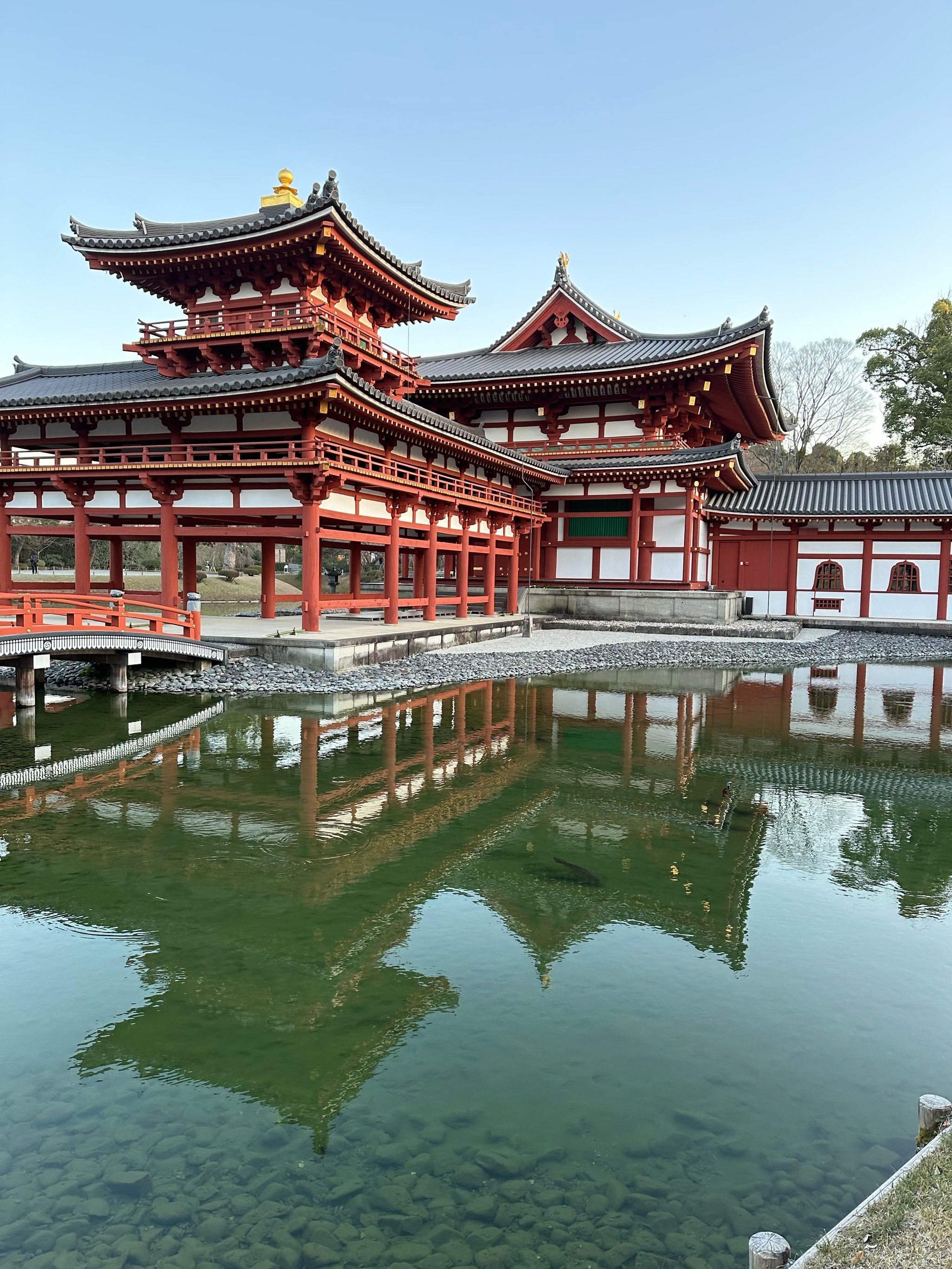 凤凰阁出现在十元和万元的钞票上,可见其重要