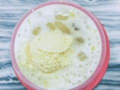 椰汁西米露-百花传统甜品店(原址店)