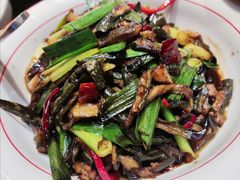 -魏铭鱼头捞饭(晋阳路店)