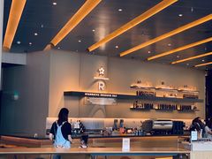 -星巴克臻选(上海合生汇1F店)