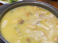-侠成水上农庄(工业大道店)