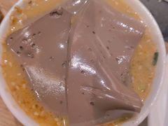 -佬土鹅肠火锅(扬中步行街店)