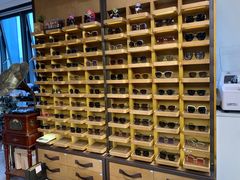 -肆兮眼镜·蔡司·徕卡战略合作店(大坪店)
