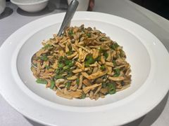 -毛家饭店·30年融合新湘菜(汉峪金谷店)