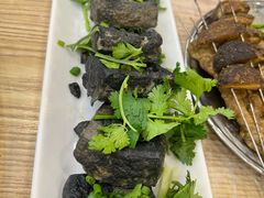 -江城燕子大排档(江汉路步行街店)