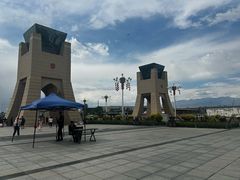 -霍尔果斯国门景区