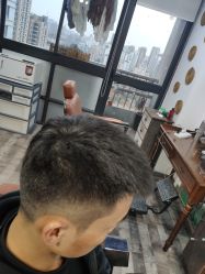 -纯剪男士理发馆·烫染专业店