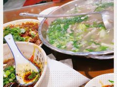 -杨三孃跷脚牛肉(玉双路店)