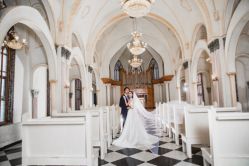 -巴黎婚纱摄影工作室