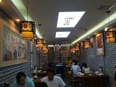 大堂-曹丞相·地锅鸡·地锅鱼(武林店)