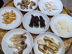 -一坐一忘云南菜(三里屯店)
