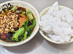 -余庆小吃(小吃一条街店)