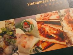 -大头虾越式风味餐厅(光明广场店)